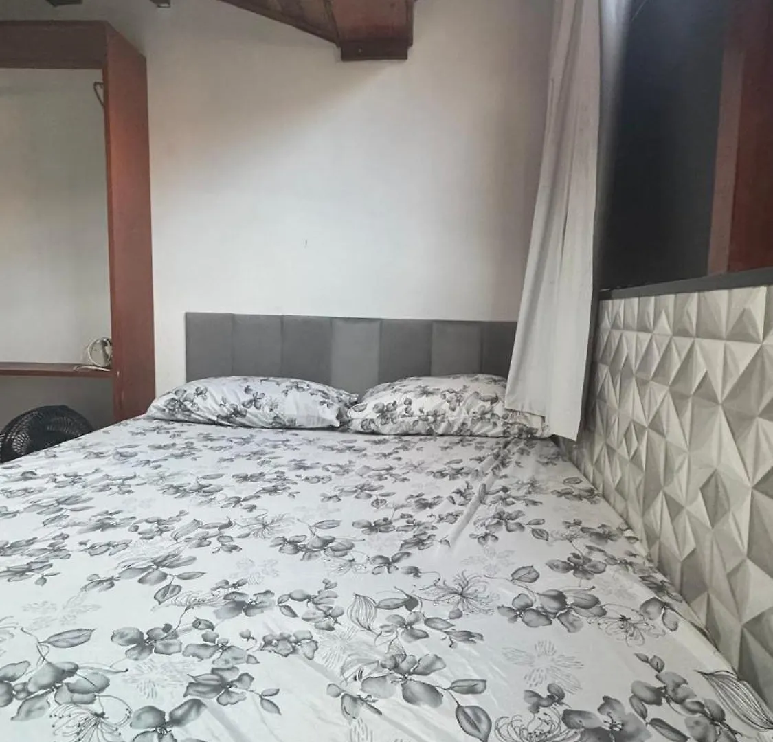 Holiday home Alberi Temporada Casas